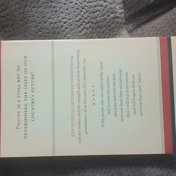 2- Religious book 📚 - Picture 3 of 5